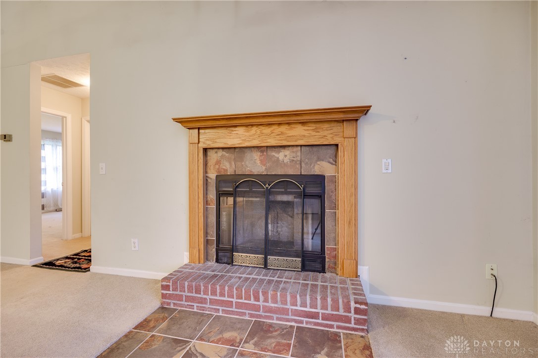 6577 Joellen Drive, Goshen, Ohio image 15