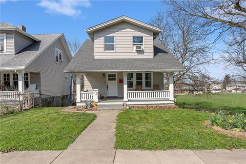 Photo of 41 N Westview Avenue, Dayton, OH 45403 (MLS # 955379)