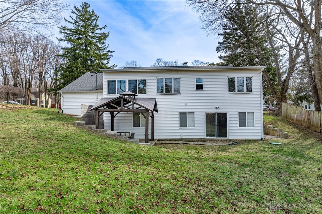 1565 Woods Drive, Beavercreek, Ohio image 49