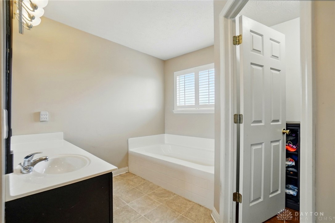 774 Nueway Drive, Lebanon, Ohio image 32
