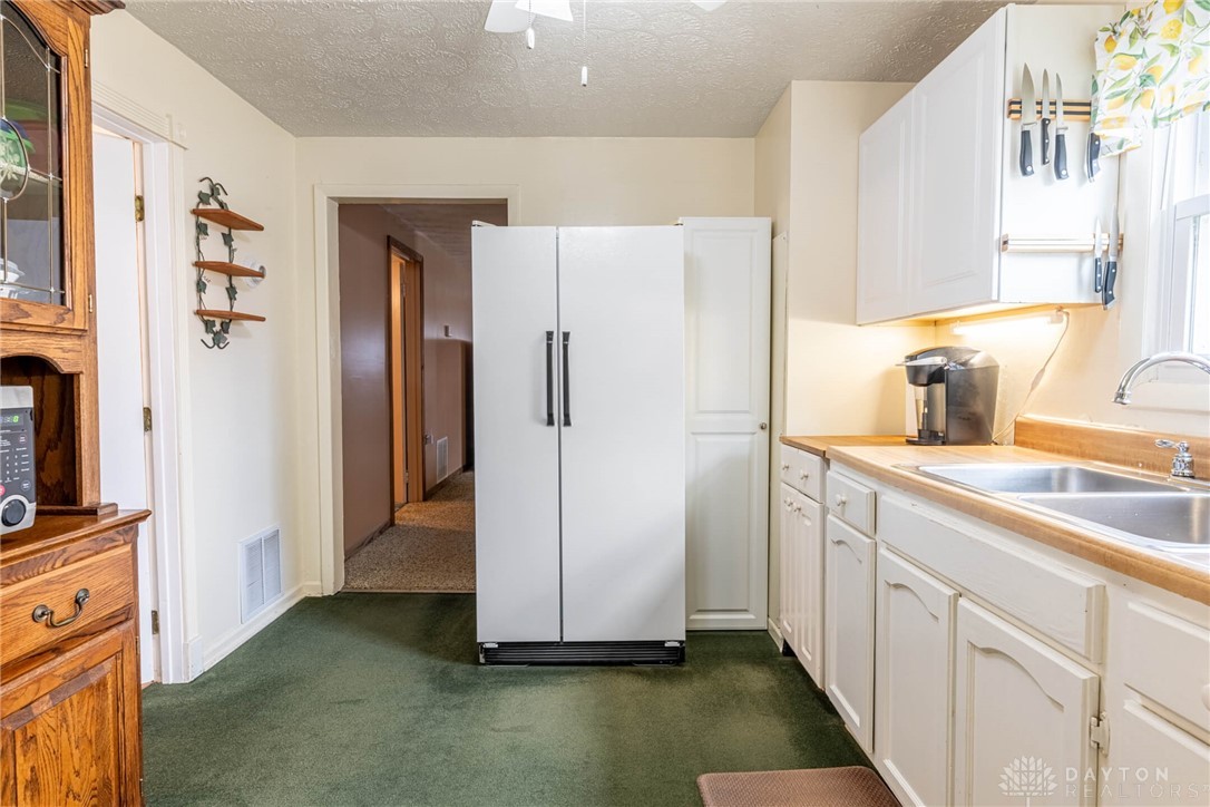 Dayton, Ohio 45404, United States, 3 Bedrooms Bedrooms, ,1 BathroomBathrooms,Residential,Pending,92813