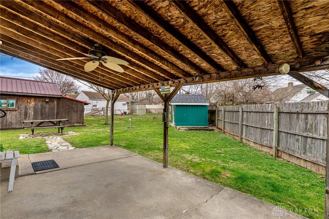 Dayton, Ohio 45404, United States, 3 Bedrooms Bedrooms, ,1 BathroomBathrooms,Residential,Pending,92813