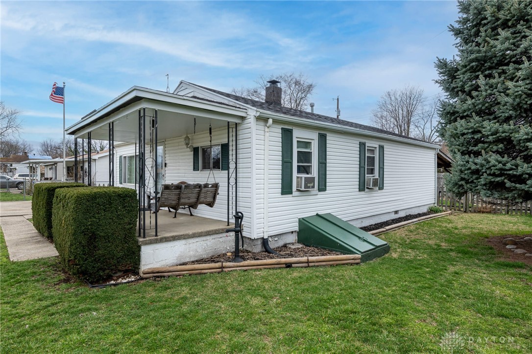 Dayton, Ohio 45404, United States, 3 Bedrooms Bedrooms, ,1 BathroomBathrooms,Residential,Pending,92813