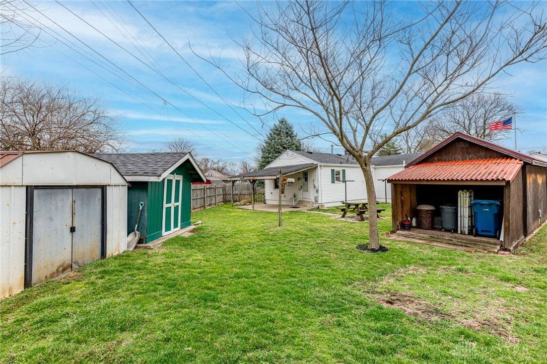 Dayton, Ohio 45404, United States, 3 Bedrooms Bedrooms, ,1 BathroomBathrooms,Residential,Pending,92813