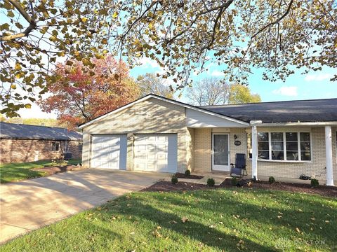 Photo of 9920 Sheehan Road, Dayton, OH 45458 (MLS # 947345)