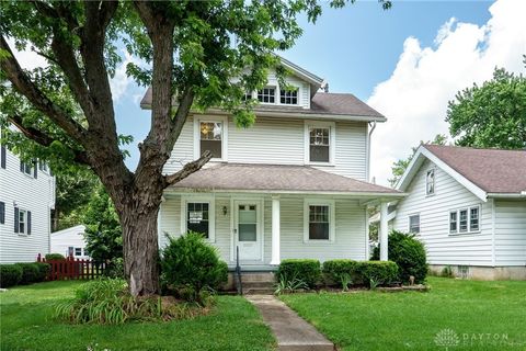 Homes For Sale - 2119 Shroyer Road<br/> Oakwood, OH 45419