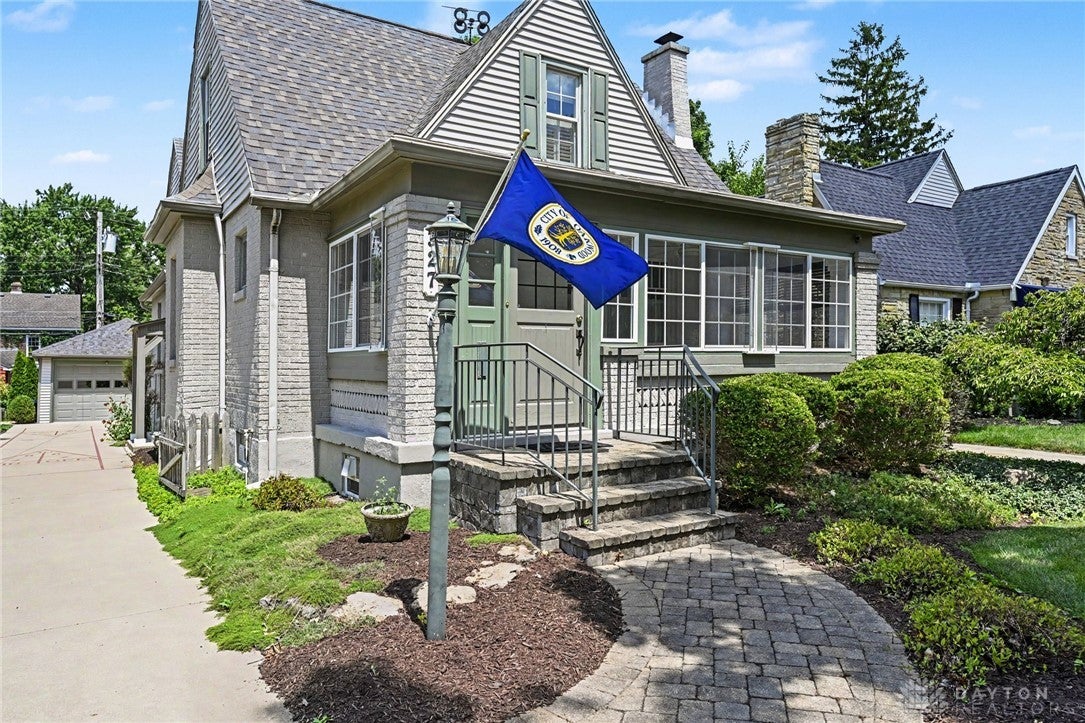 327 East Drive