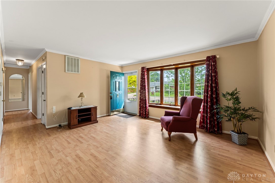 337 N Garber Drive, Tipp City, Ohio image 3