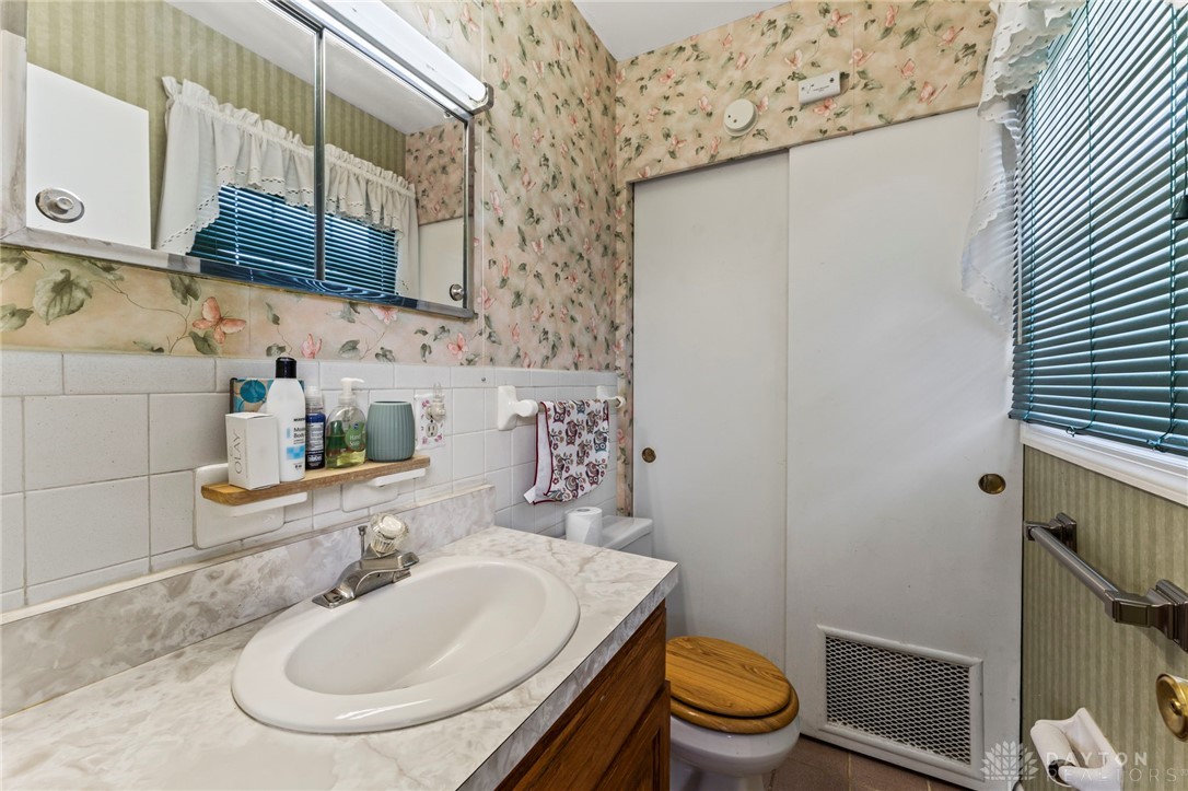 337 N Garber Drive, Tipp City, Ohio image 14