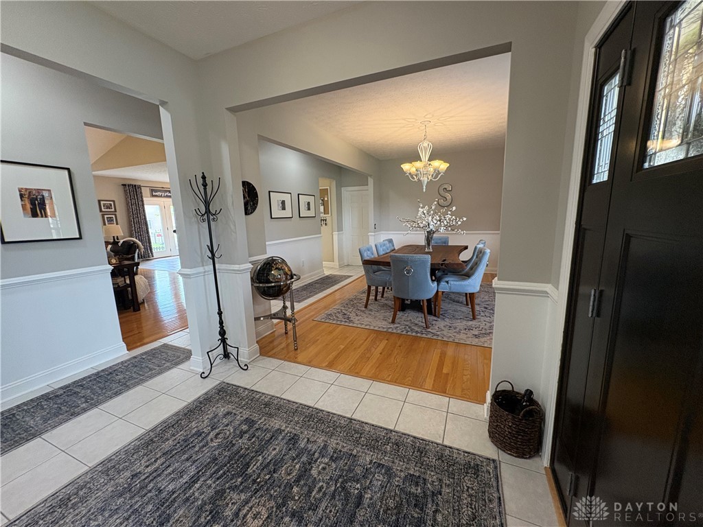 2234 Oakbrook Boulevard, Beavercreek, Ohio image 10