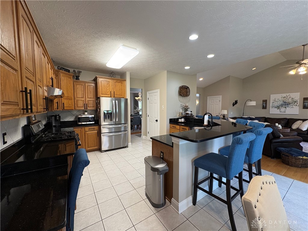 2234 Oakbrook Boulevard, Beavercreek, Ohio image 17