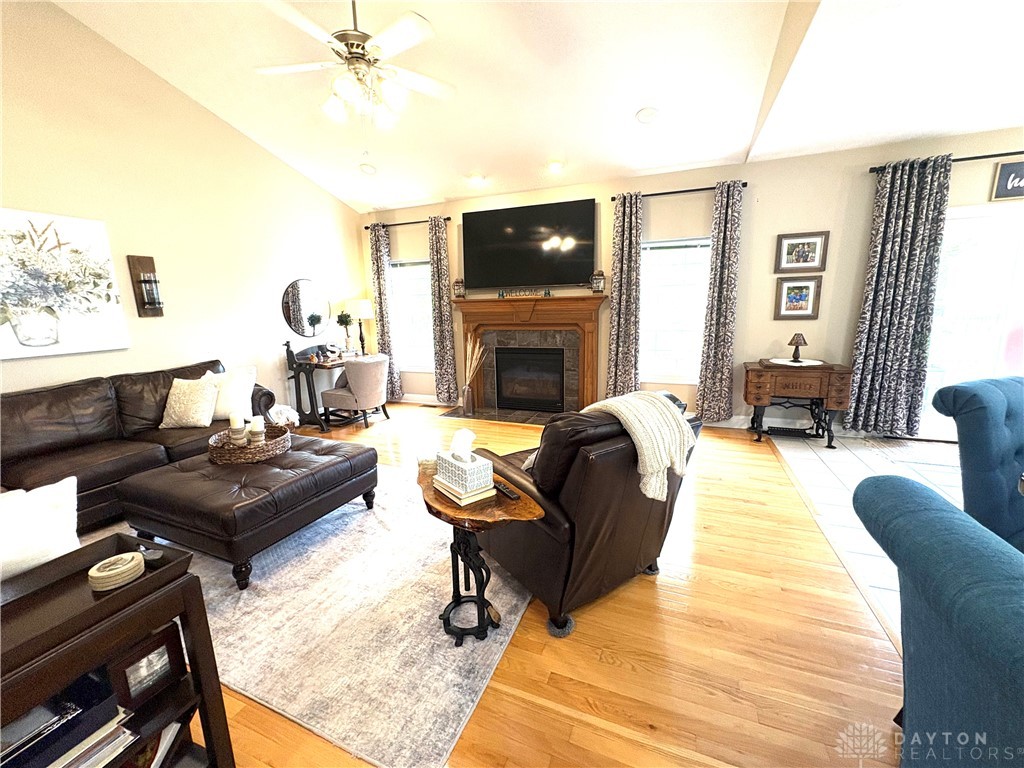2234 Oakbrook Boulevard, Beavercreek, Ohio image 13
