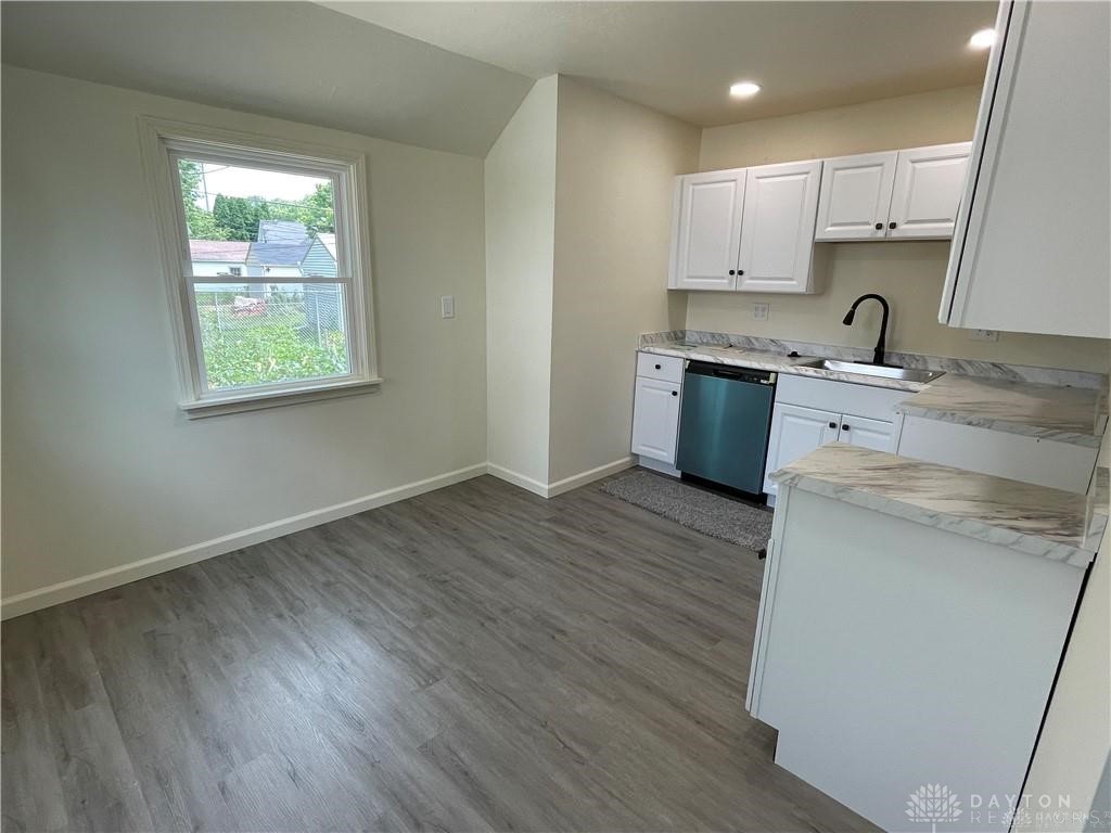 1776 Hearthstone Drive, Dayton, Ohio image 5