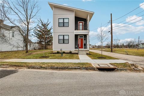 Photo of 1260 W 1st Street, Dayton, OH 45402 (MLS # 948011)