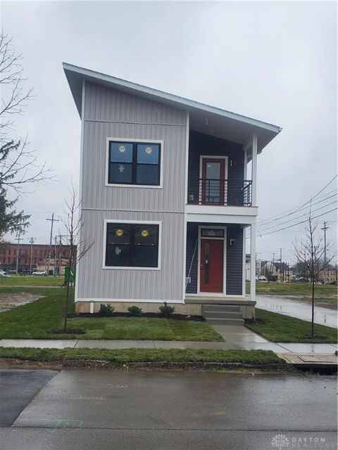Photo of 1260 W 1st Street, Dayton, OH 45402 (MLS # 948011)