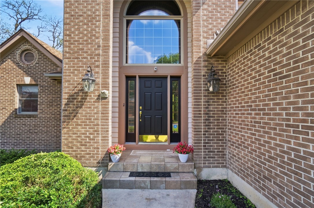 296 Timberleaf Drive