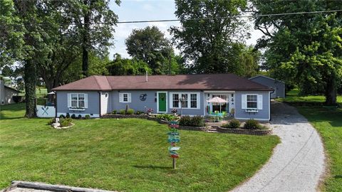 Photo of 6507-6503 Spring Hill Drive, Hillsboro, OH 45133 (MLS # 957269)