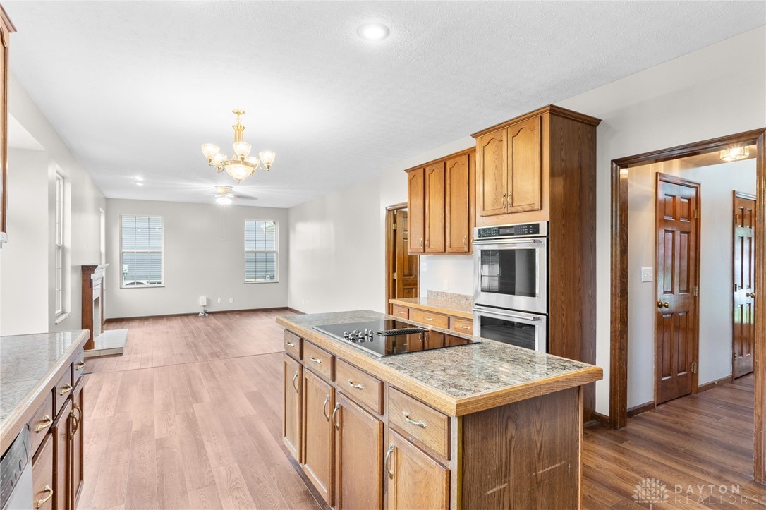 2159 Bassett Court, Beavercreek, Ohio image 17