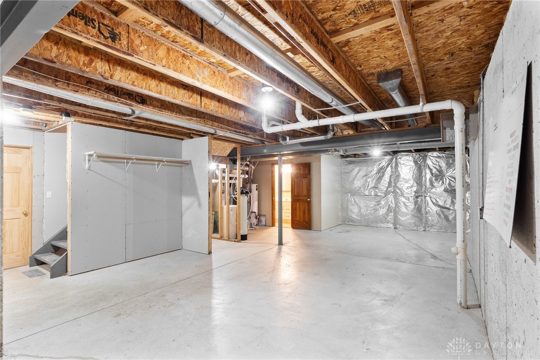 2159 Bassett Court, Beavercreek, Ohio image 43