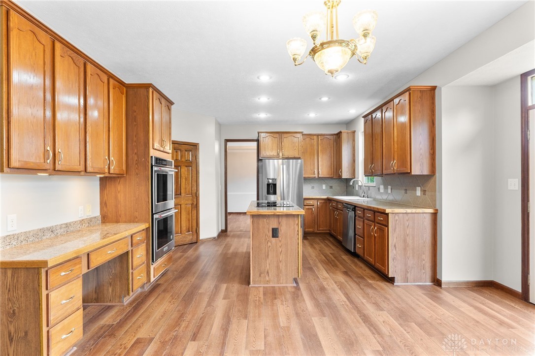 2159 Bassett Court, Beavercreek, Ohio image 16