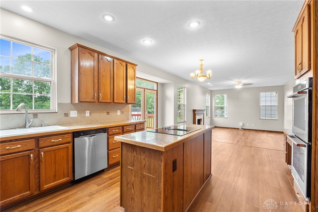 2159 Bassett Court, Beavercreek, Ohio image 13