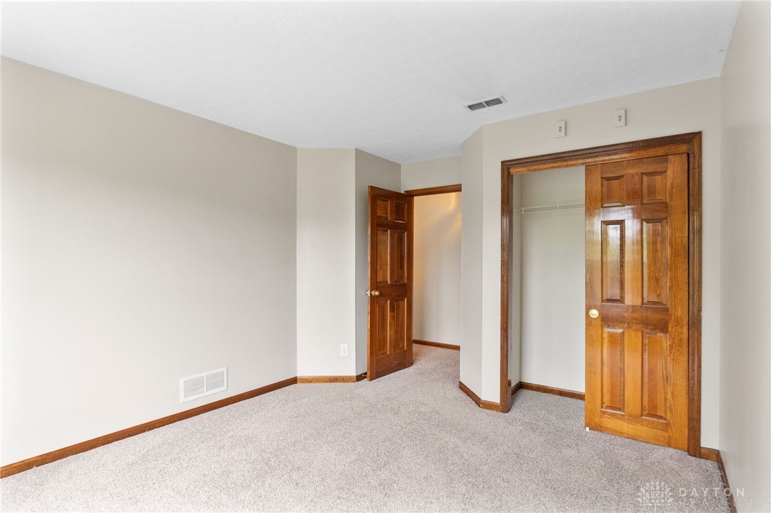 2159 Bassett Court, Beavercreek, Ohio image 34