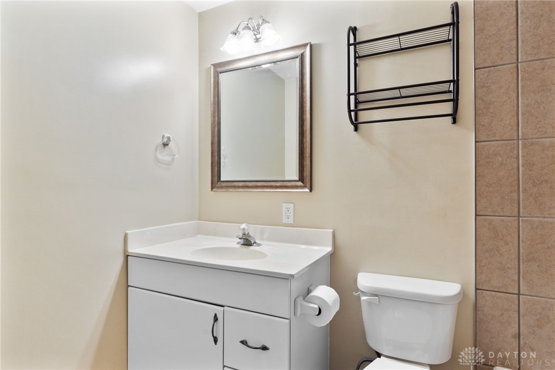 2159 Bassett Court, Beavercreek, Ohio image 47
