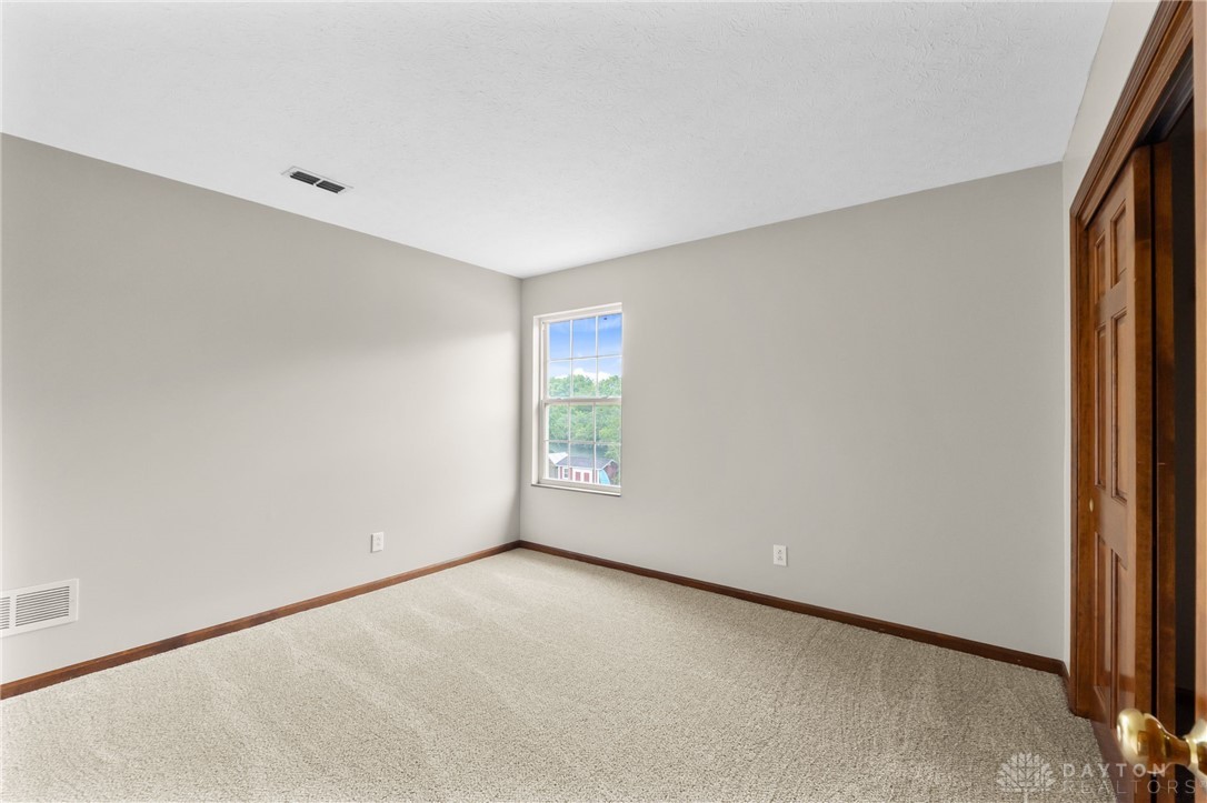 2159 Bassett Court, Beavercreek, Ohio image 35
