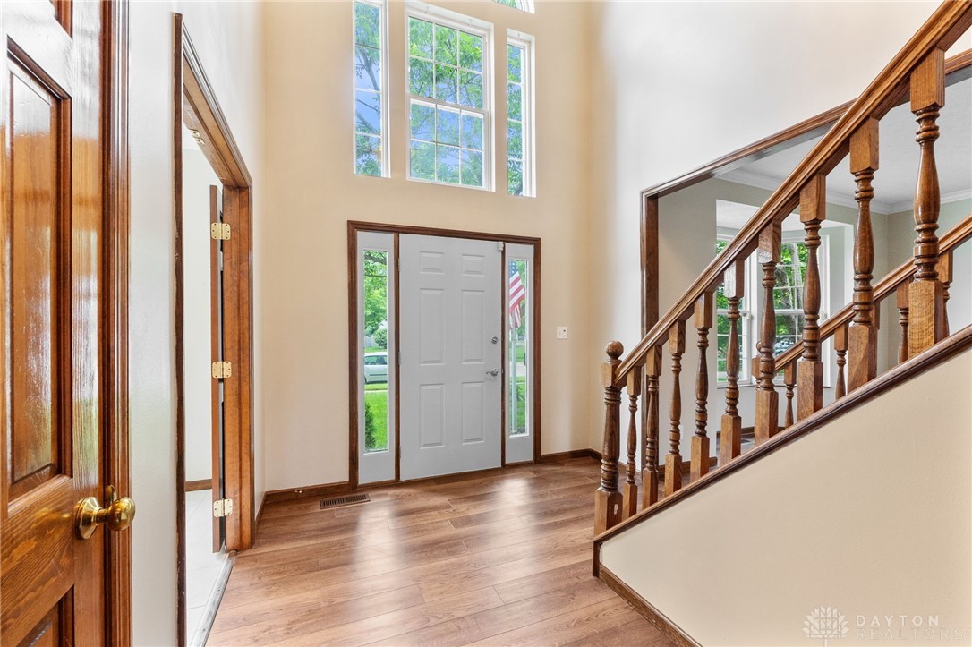 2159 Bassett Court, Beavercreek, Ohio image 4
