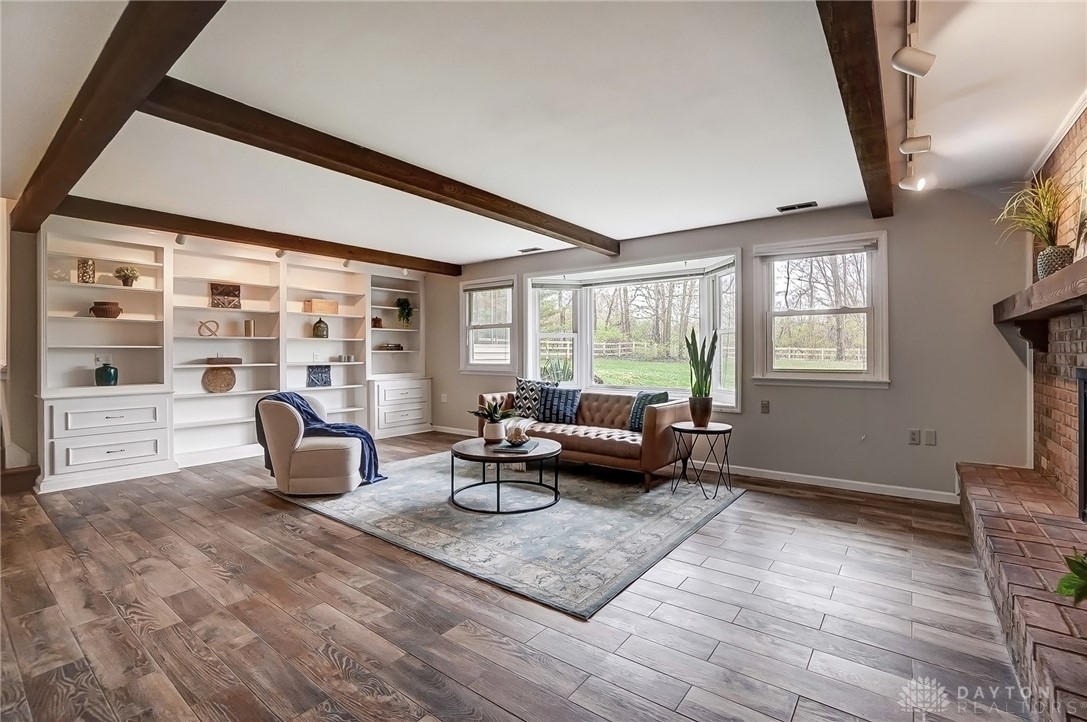 Dayton, Ohio 45459, United States, 5 Bedrooms Bedrooms, ,3 BathroomsBathrooms,Residential,Pending,105943