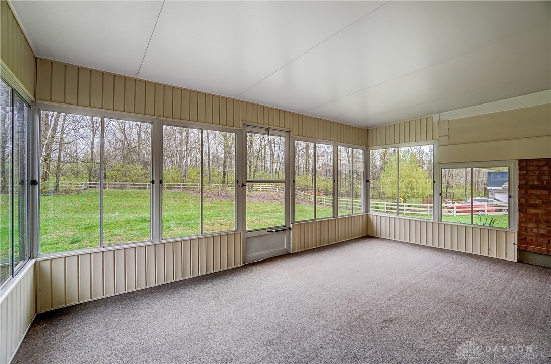 Dayton, Ohio 45459, United States, 5 Bedrooms Bedrooms, ,3 BathroomsBathrooms,Residential,Pending,105943