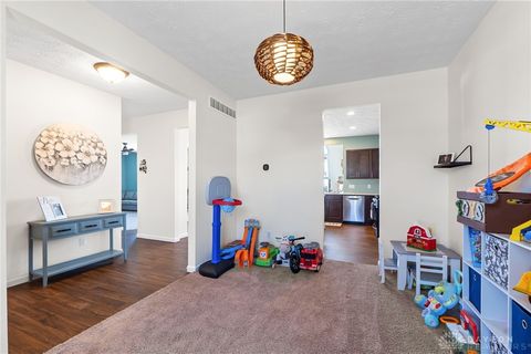 Tiny photo for 1088 Brehm Boulevard, Fairborn, OH 45324 (MLS # 945386)