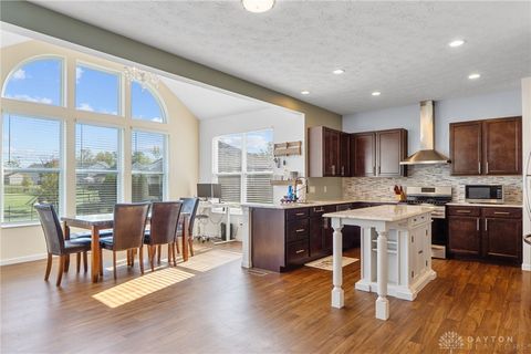 Tiny photo for 1088 Brehm Boulevard, Fairborn, OH 45324 (MLS # 945386)