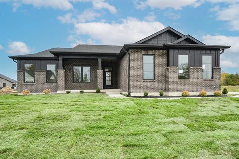 Photo of 1214 Normandy Rue, Clearcreek Twp, OH 45458 (MLS # 946056)