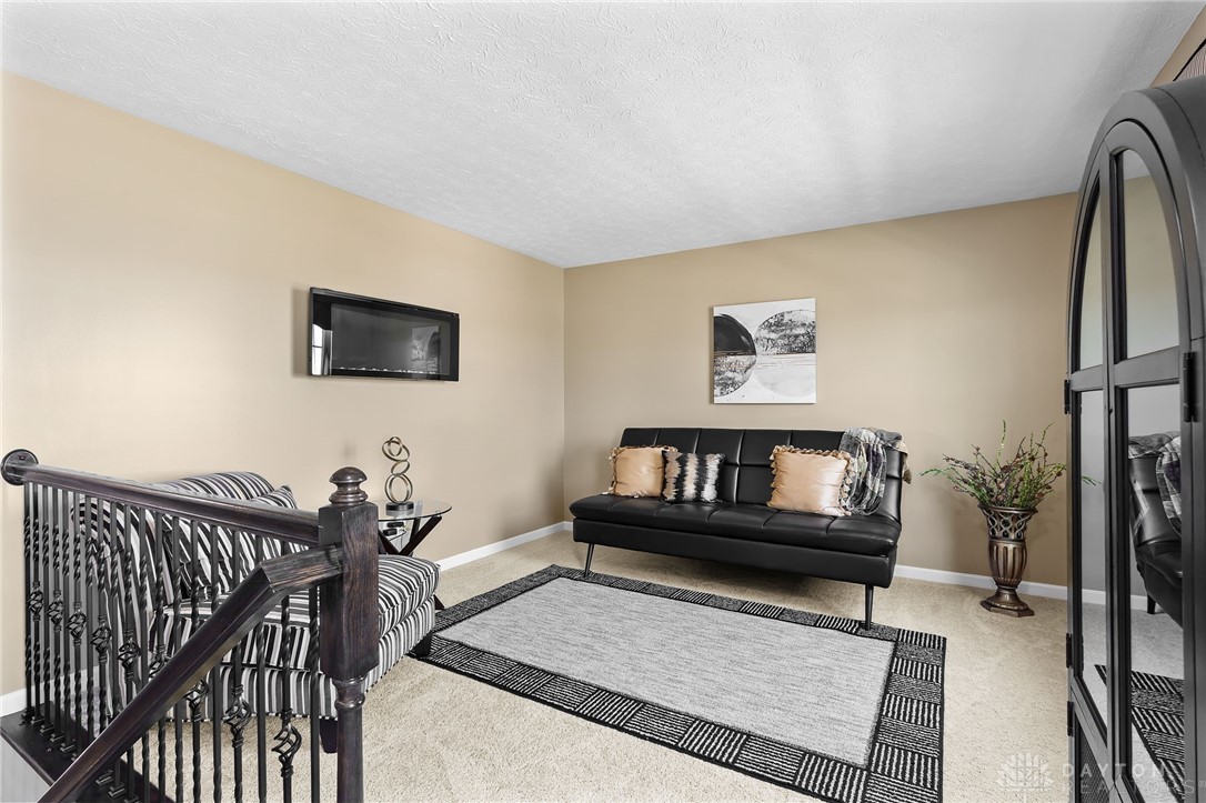 73 Cascade Drive, Fairborn, Ohio image 26