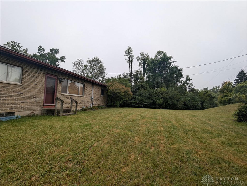 2708 Woodthrush Road, Springfield, Ohio image 31