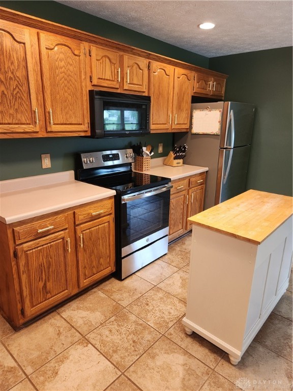 105 Barnside Drive, Union, Ohio image 19