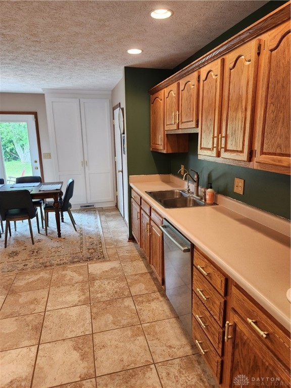 105 Barnside Drive, Union, Ohio image 18