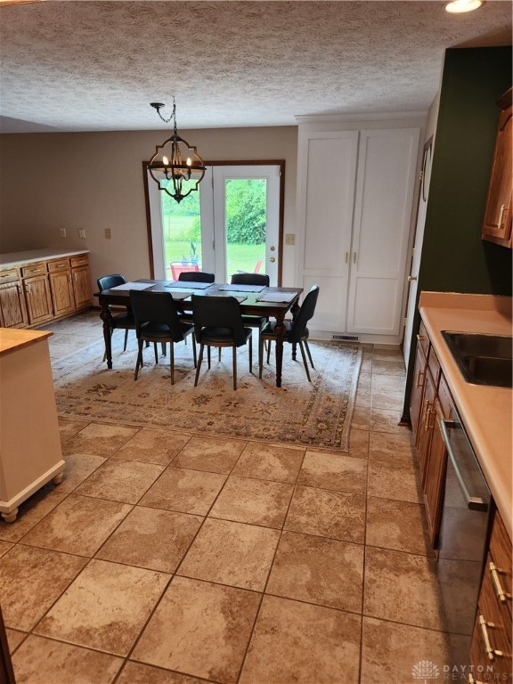 105 Barnside Drive, Union, Ohio image 21