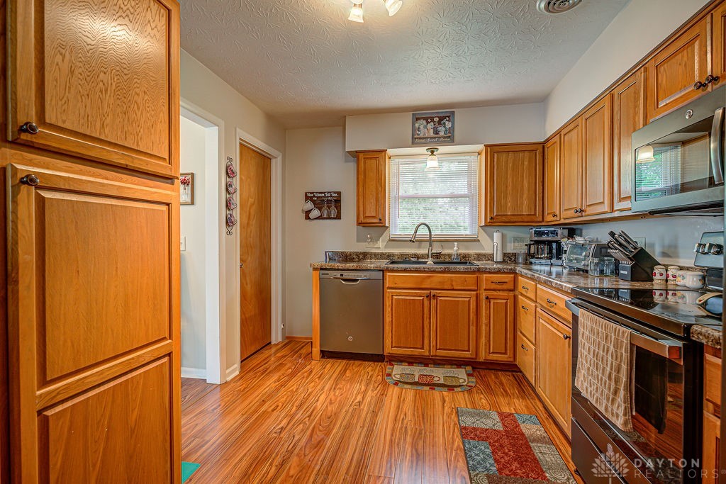 286 Chamberlin Drive, Hamilton, Ohio image 11