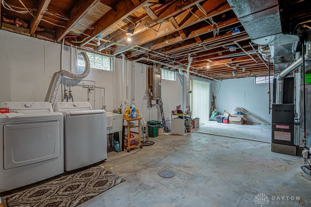 286 Chamberlin Drive, Hamilton, Ohio image 24