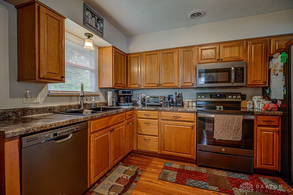 286 Chamberlin Drive, Hamilton, Ohio image 13