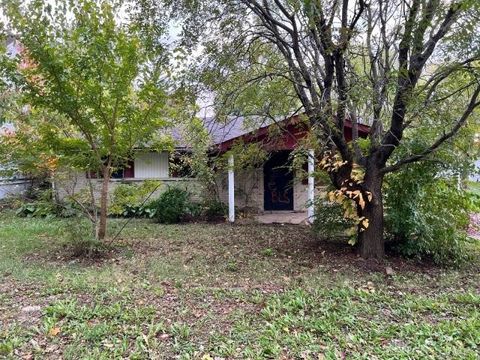 Photo of 2108 Gipsy Drive, Dayton, OH 45414 (MLS # 948388)