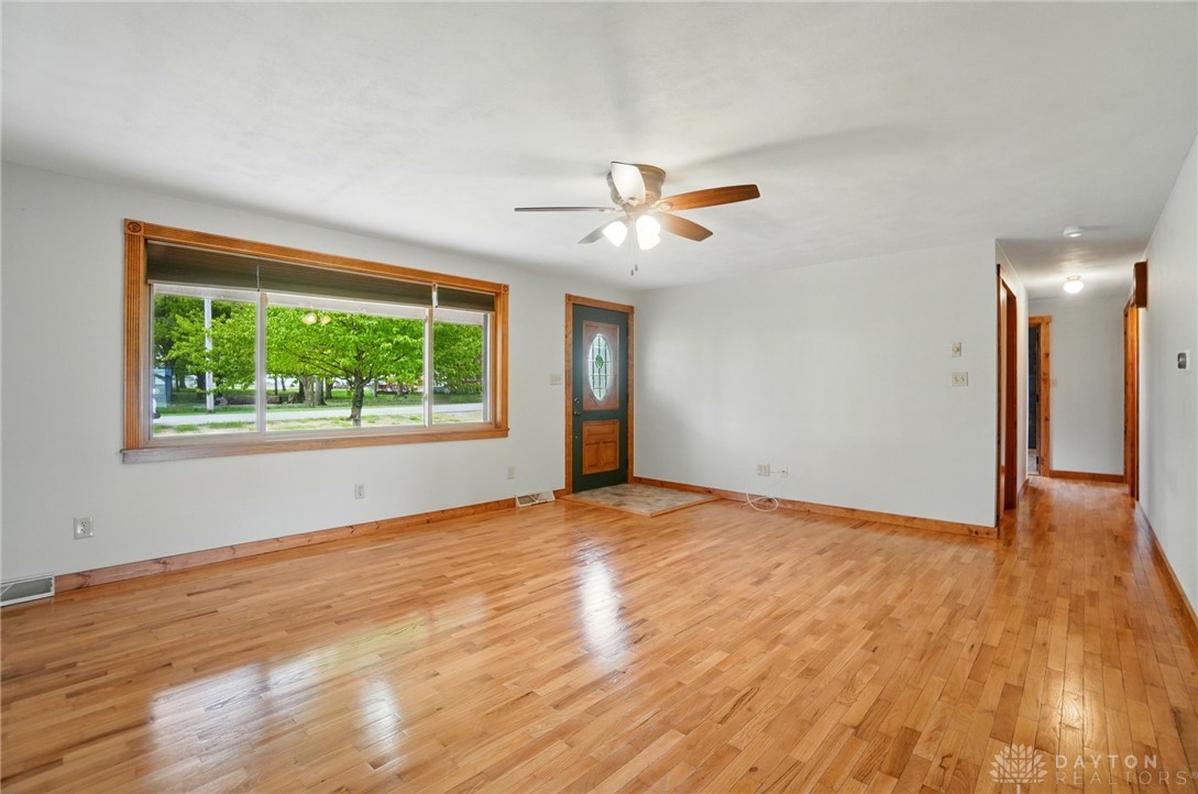 4660 Hogpath Road, Greenville, Ohio image 2