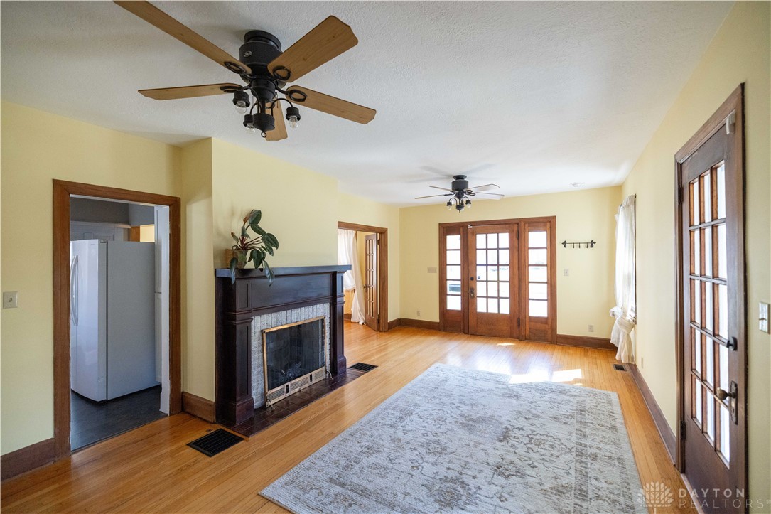 1837 Longview Drive, Springfield, Ohio image 4