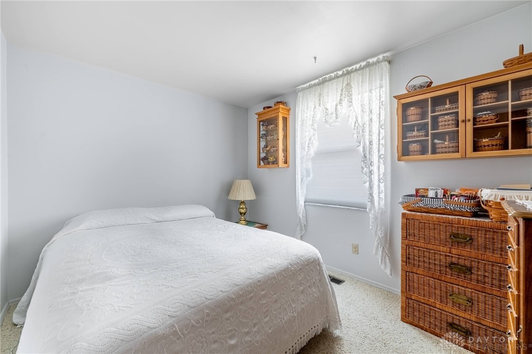 Dayton, Ohio 45424, United States, 3 Bedrooms Bedrooms, ,2 BathroomsBathrooms,Residential,Pending,208716