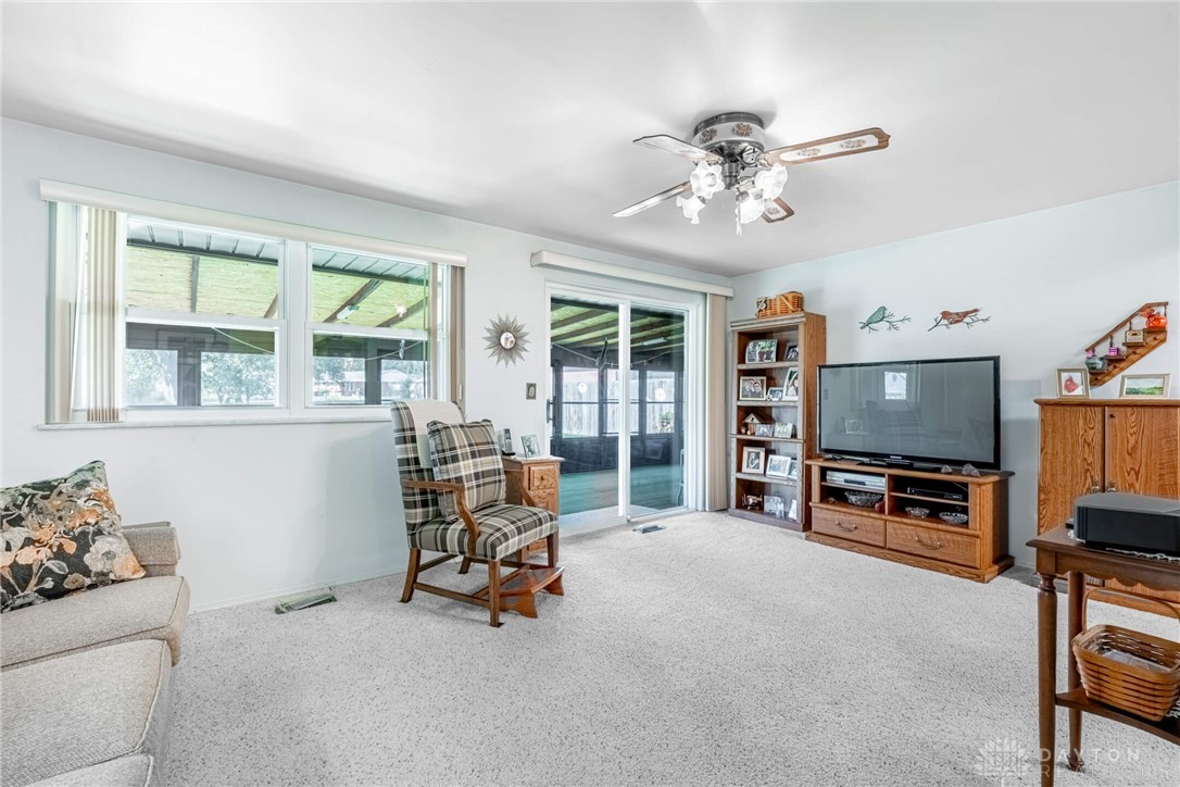 Dayton, Ohio 45424, United States, 3 Bedrooms Bedrooms, ,2 BathroomsBathrooms,Residential,Pending,208716