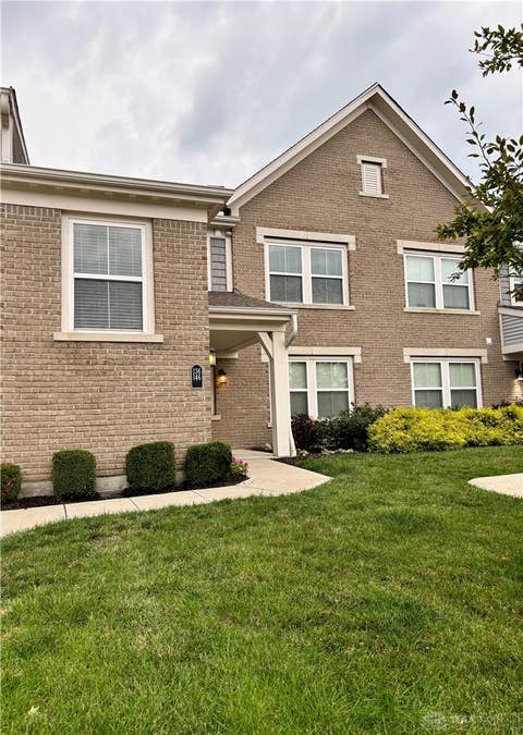 Condo For Sale - 136 Waterhaven Way Way<br/> Springboro, OH 45066