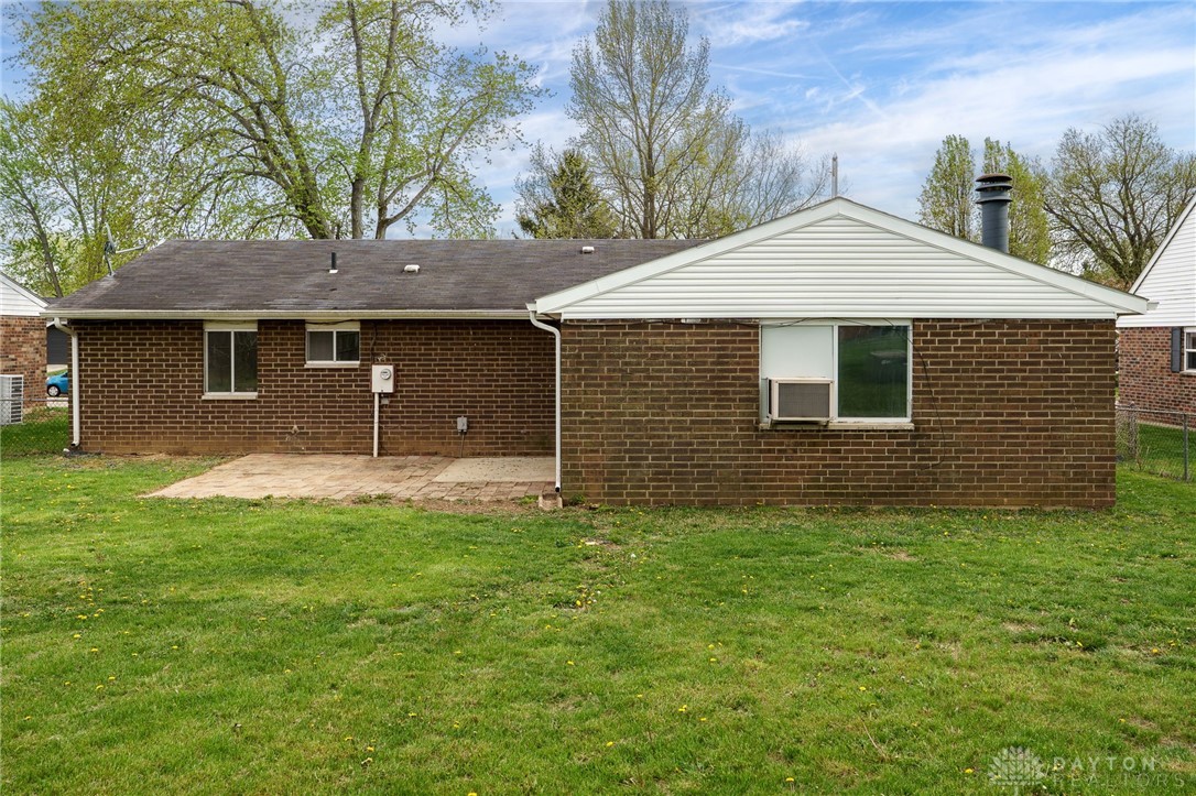 2222 Carolina Drive, Xenia, Ohio image 31
