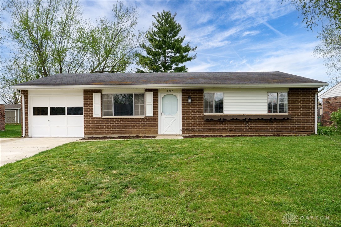 2222 Carolina Drive, Xenia, Ohio image 1